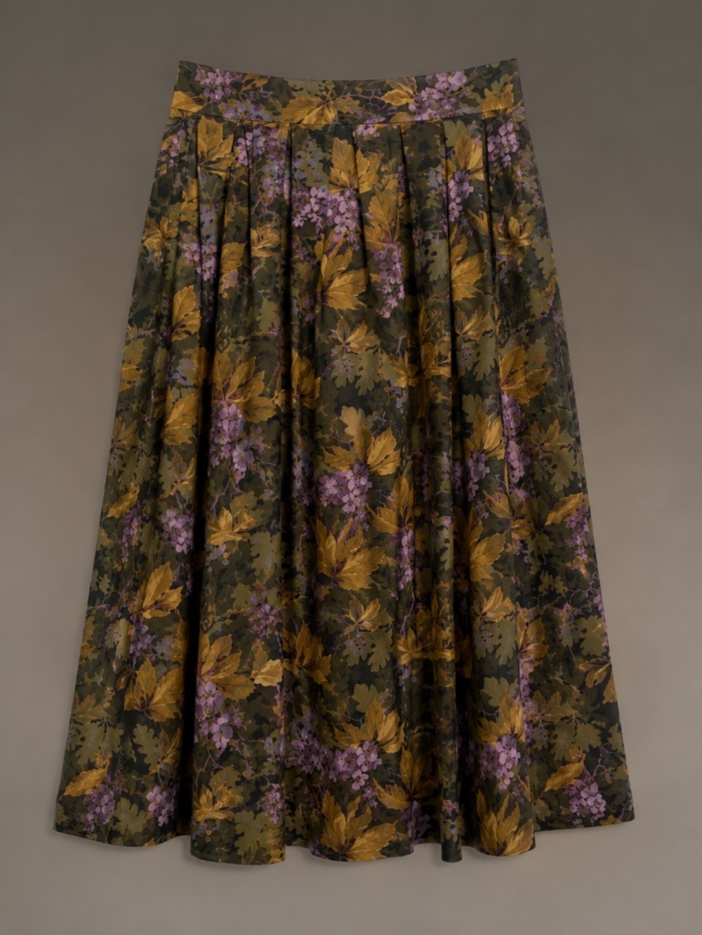 Vintage West German M&G 100% Virgin Wool Floral Pleated Midi Skirt